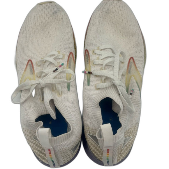 Brooks Women’s Levitate Stealthfit 5 Run Proud Running Shoes, Size 9 - Picture 3 of 11